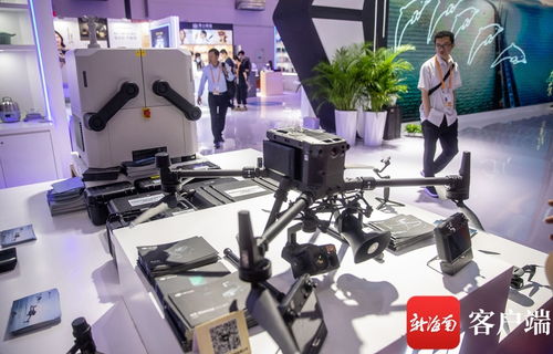 光影消博 機器人、無人機等科技產品引領專業領域創新